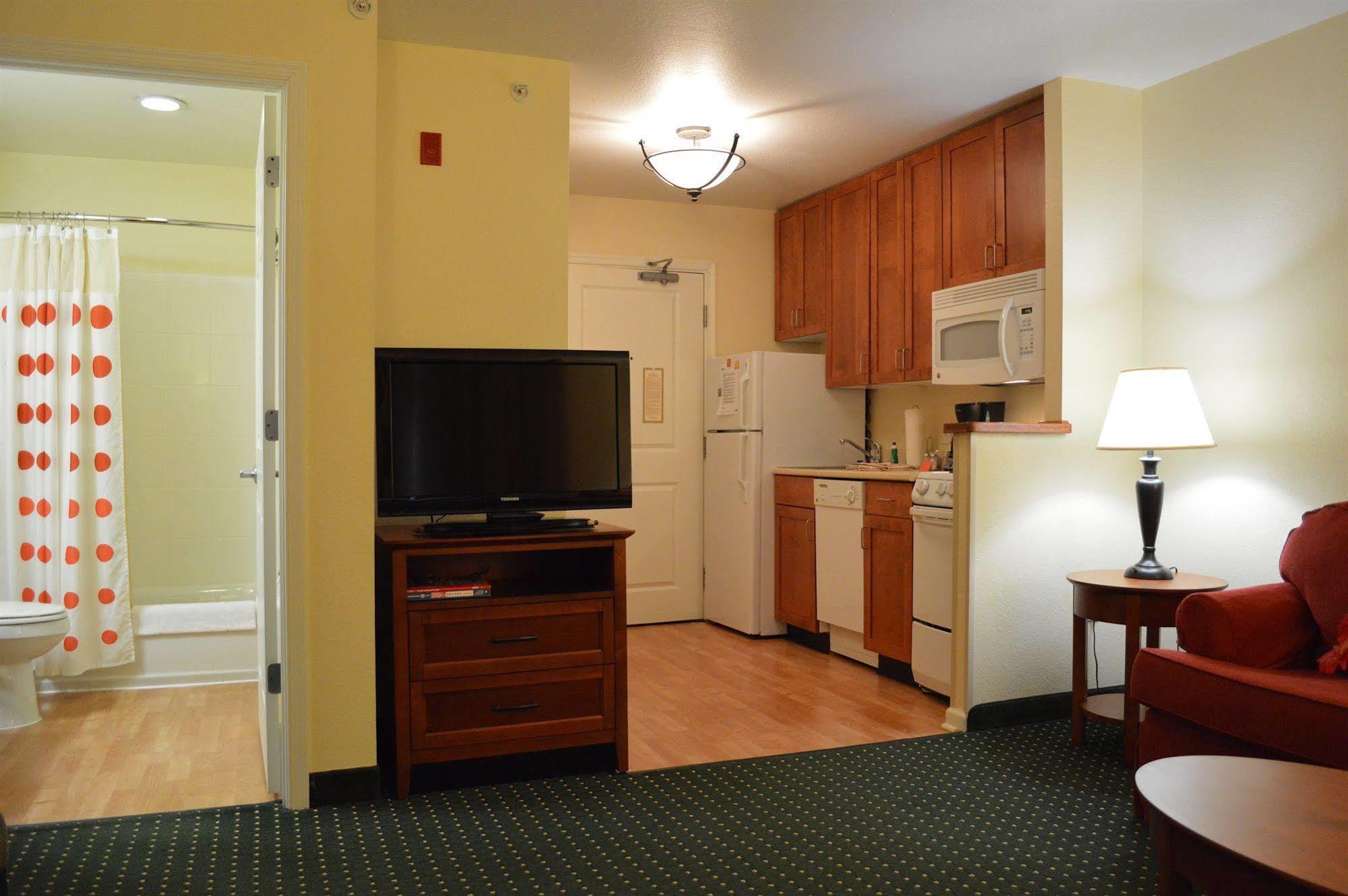 Towneplace Suites Stafford Eksteriør billede