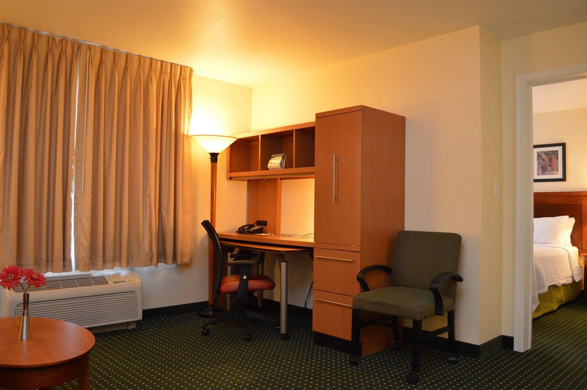 Towneplace Suites Stafford Eksteriør billede